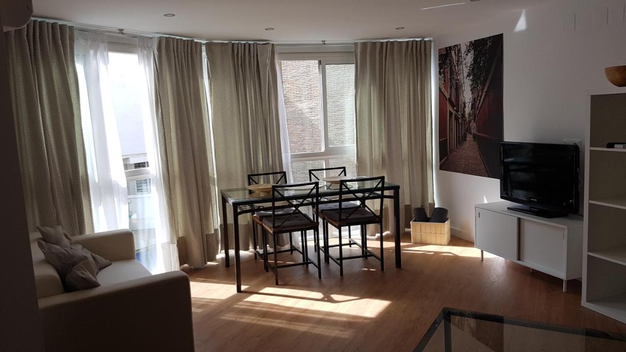 Apartment Plaza Del Salvador เซบีญา ภายนอก รูปภาพ